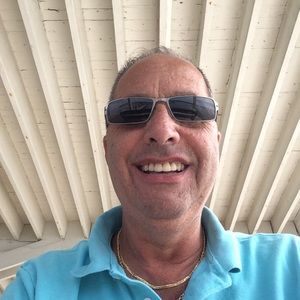 Meet your Posher, Dominick